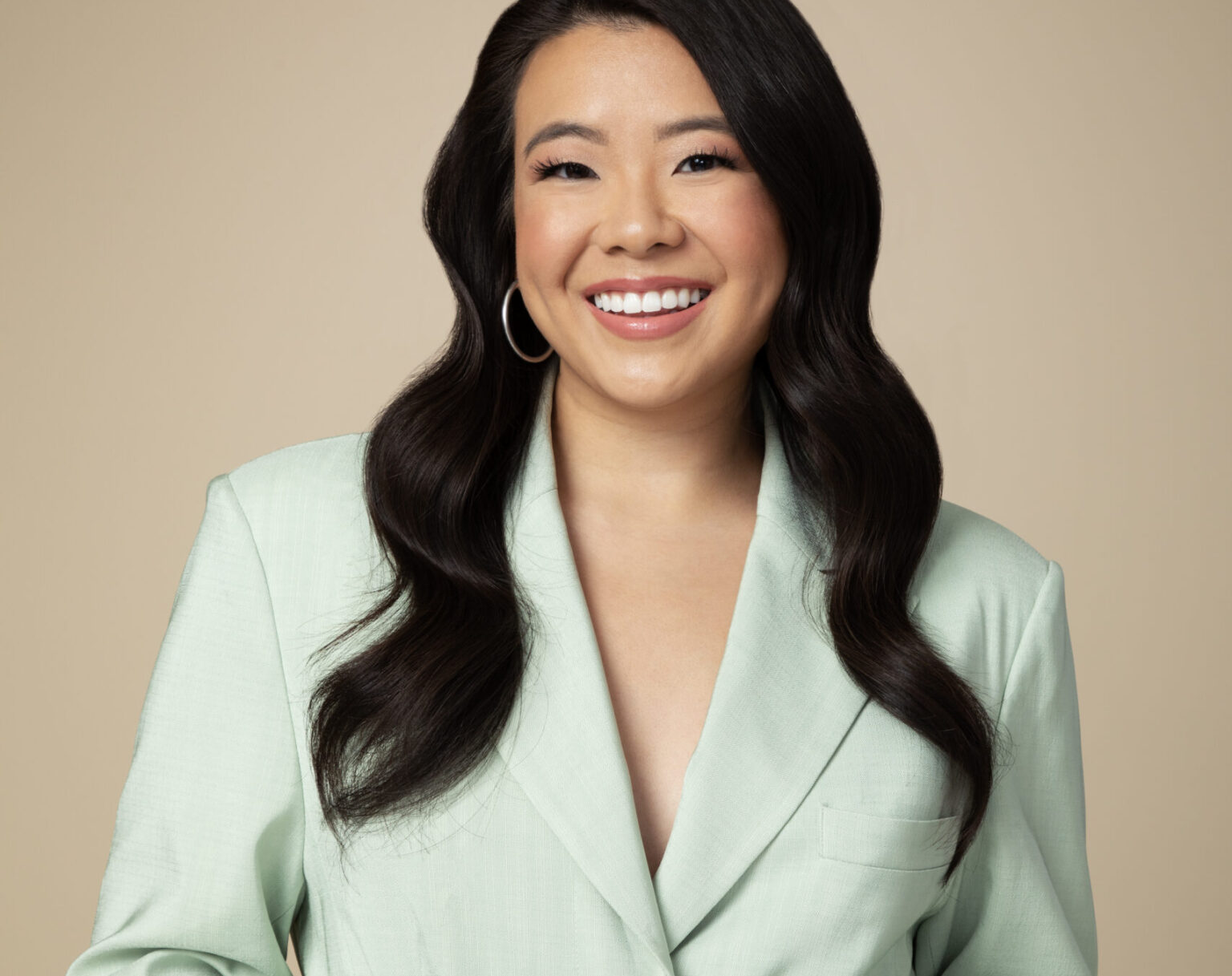 Vivian Tu - So Money Podcast